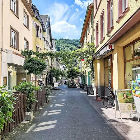 In Mit Kleinem Garten By Interhome * Traben-Trarbach