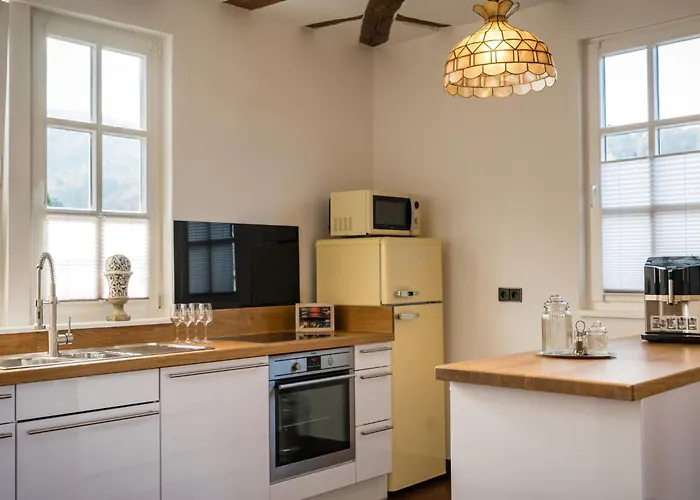 In Mit Kleinem Garten By Interhome *